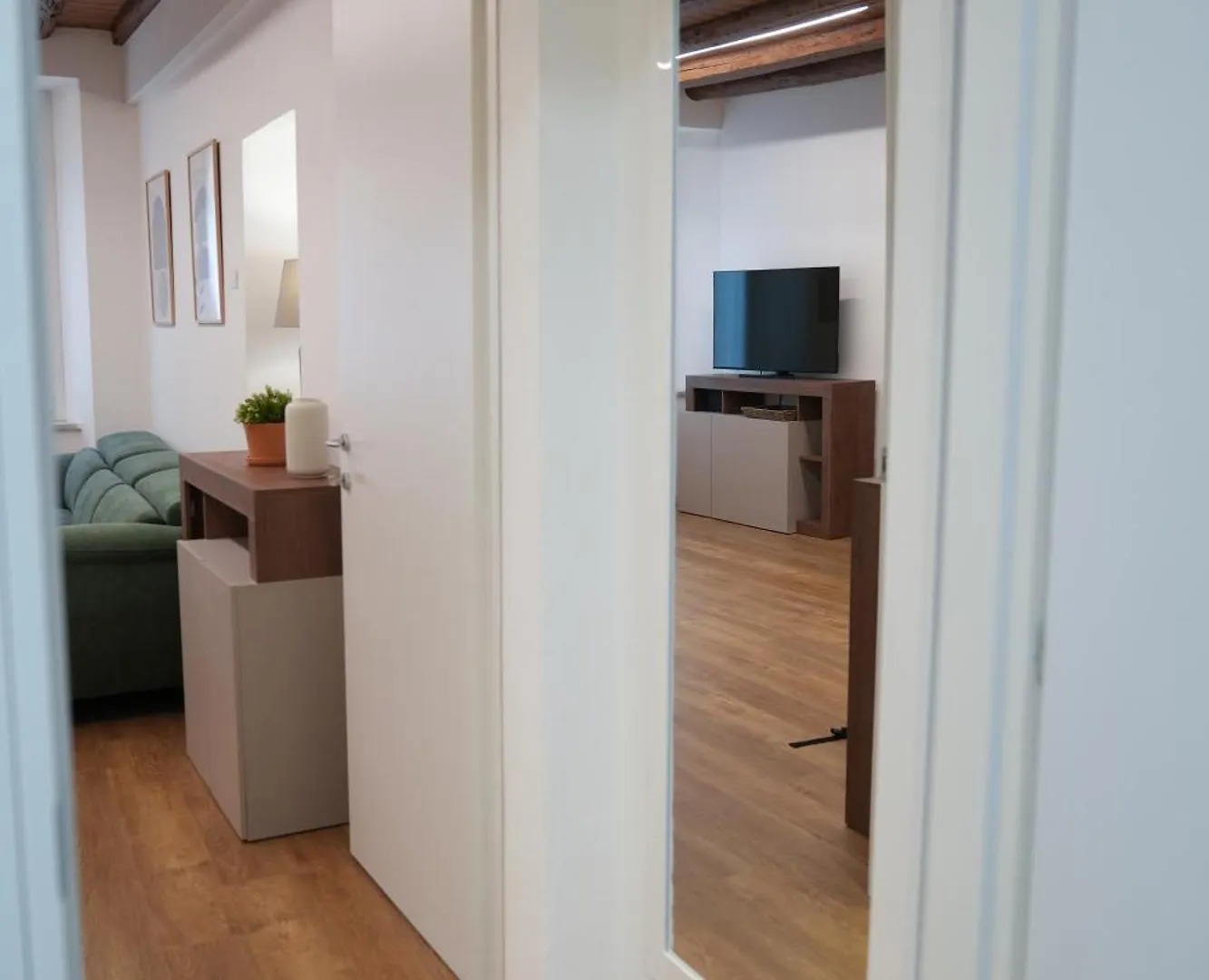 Indipendenza 60 Home Como Center Apartamento