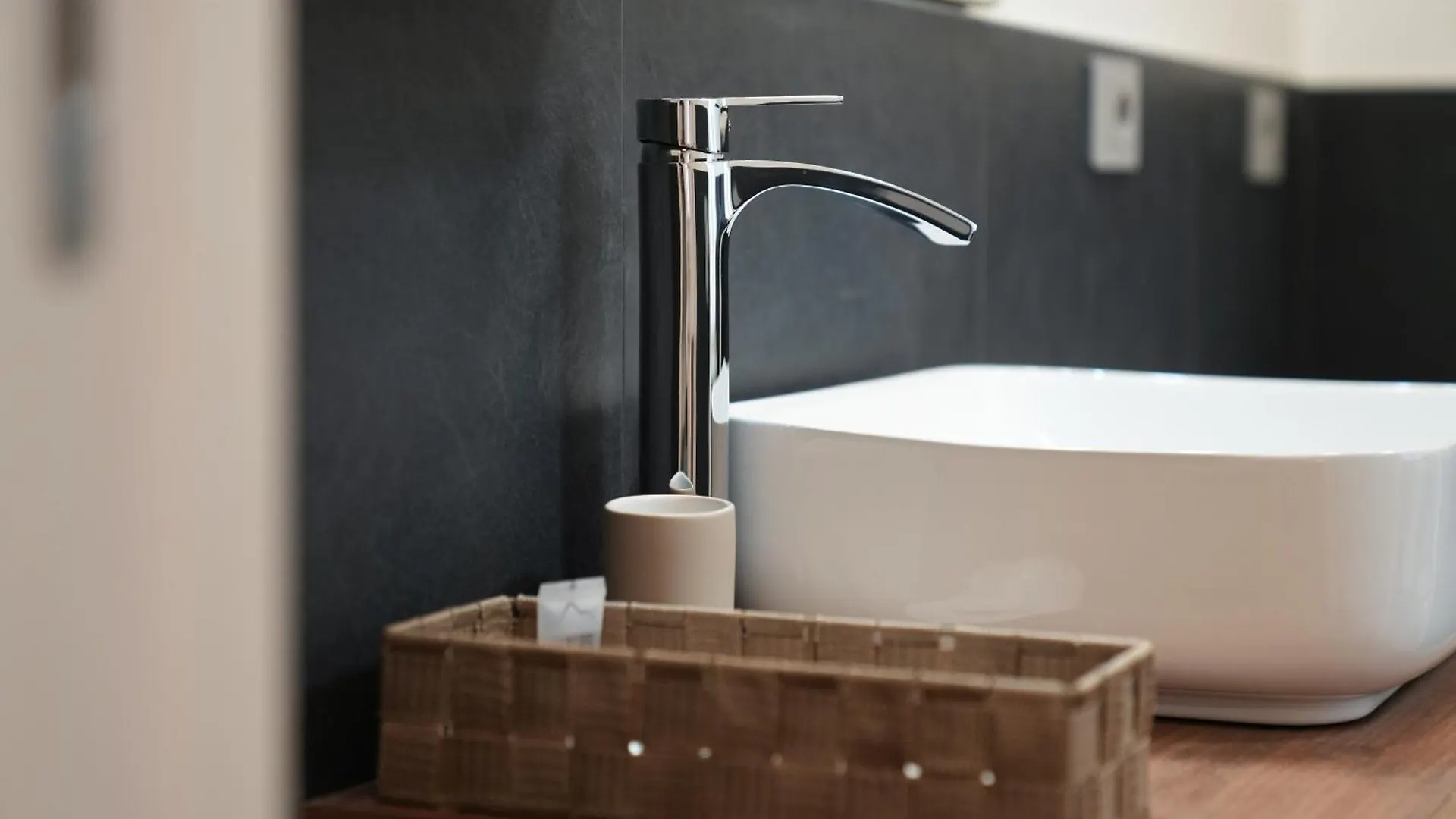 Indipendenza 60 Home Como Center Apartamento